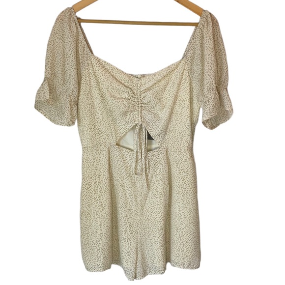 Lelis NWT cut out romper size M - Picture 3 of 9